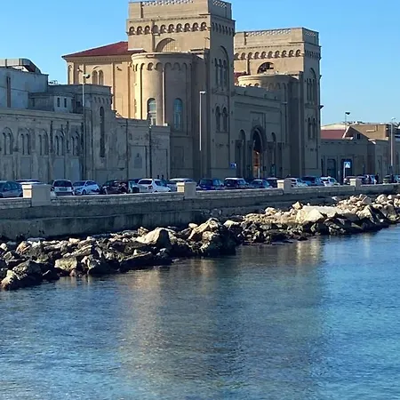 La Chicca Sul Mare Casa de Férias *